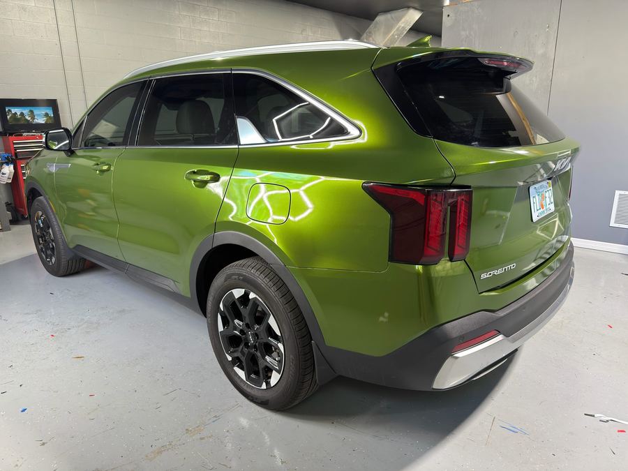 Kia Sorento Color Change Elemental Green from Hexis — Fly Visuals New Port Richey FL